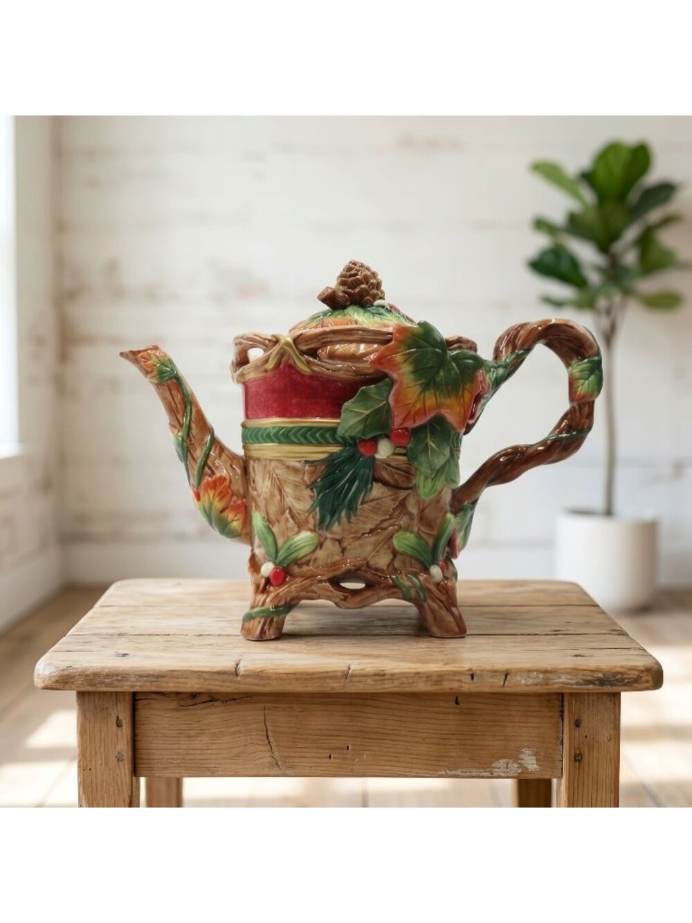 Fitz & Floyd Classics Christmas Lodge Pincone Teapot Vintage 10.5"